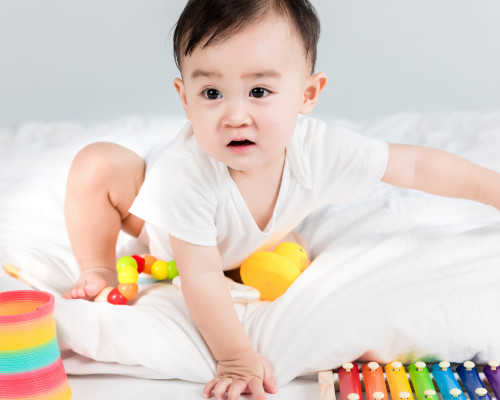 北京高级育婴师报名费多少钱